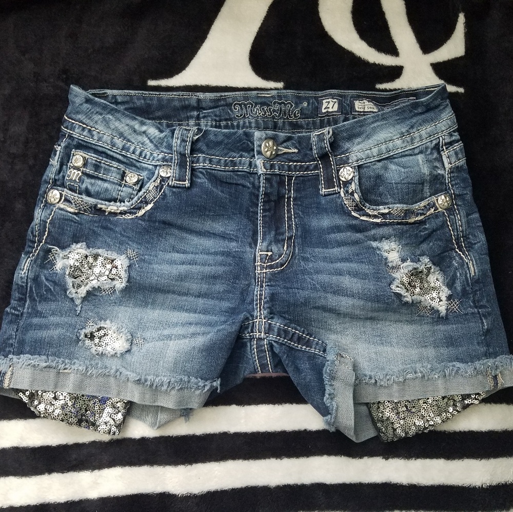 *Miss Me jean shorts*